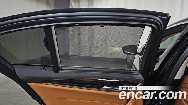 BMW 5 Series 2022 — Şəkil 20/20