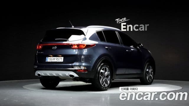 Kia Sportage The Bold 2021 — Şəkil 2/20
