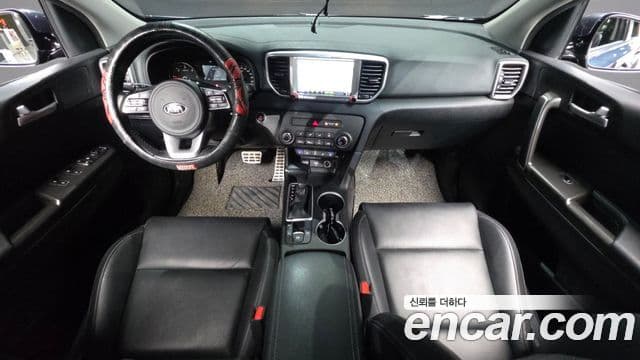 Kia Sportage The Bold 2021 — ფოტო 7/20