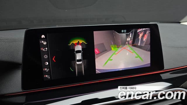BMW 5 Series 2019 — ფოტო 13/20