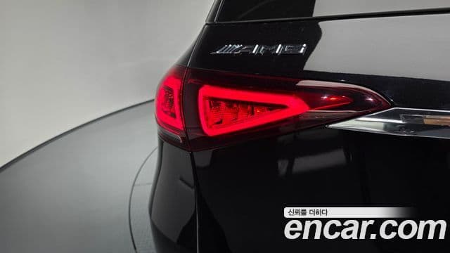 Mercedes-Benz GLE-Class 2021 — ფოტო 25/36