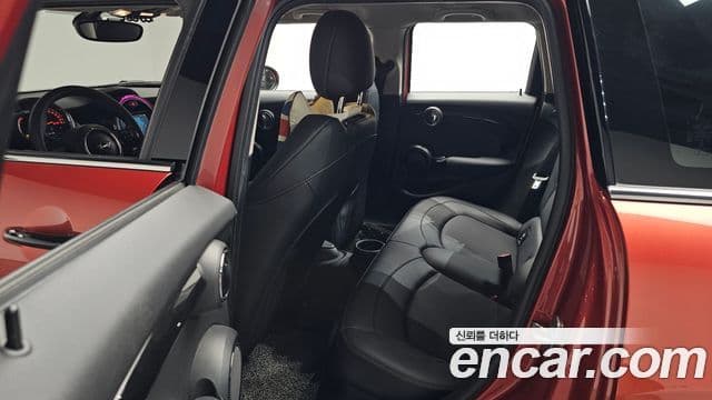 Mini Cooper 2020 — ფოტო 12/20