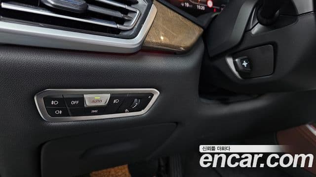 BMW X5 2021 — Photo 3/40