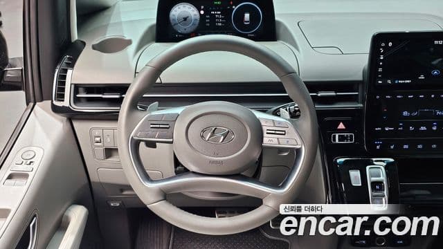 Hyundai Staria 2022 — Фото 12/20