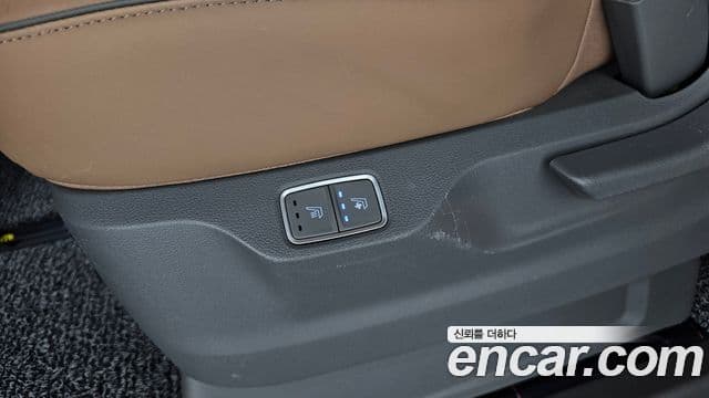Hyundai Staria 2024 — Фото 19/20