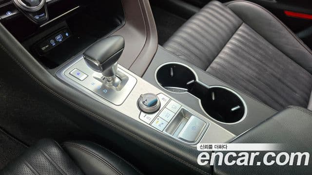 Genesis G70 2019 — Şəkil 9/20