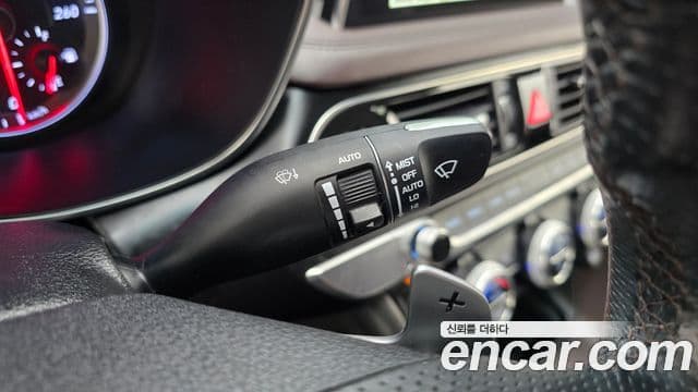 Genesis G70 2019 — Şəkil 16/20