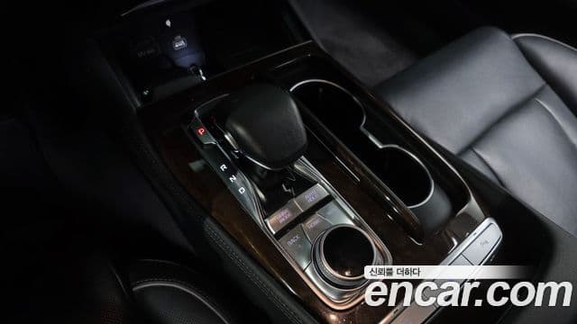 Kia The K9 2019 — ფოტო 9/20
