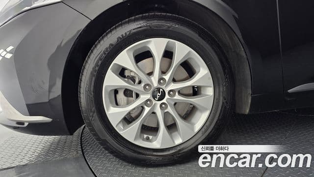 Kia K8 2022 — Şəkil 5/20