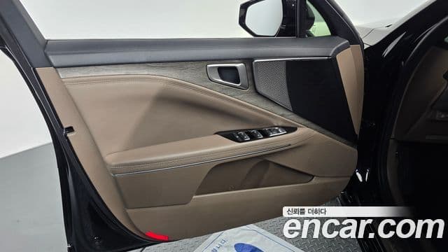 Kia K8 2022 — Şəkil 30/30
