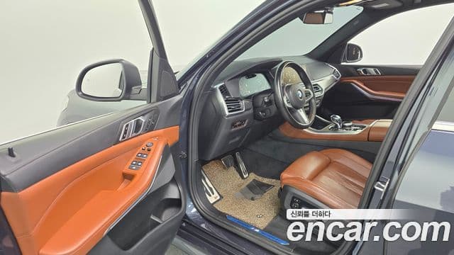 BMW X5 2022 — ფოტო 9/20