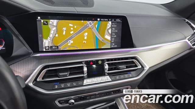 BMW X5 2022 — ფოტო 12/20