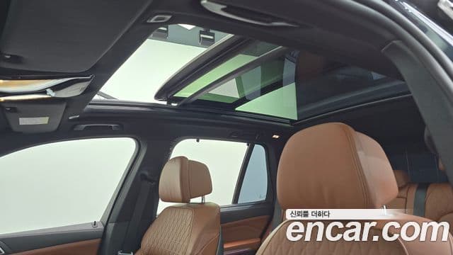BMW X5 2022 — ფოტო 17/20