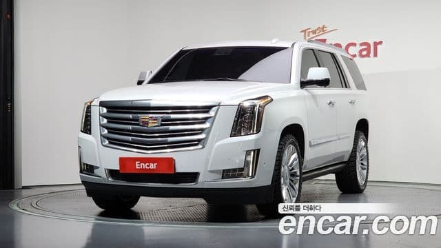 Cadillac Escalade 2019 — Şəkil 1/20