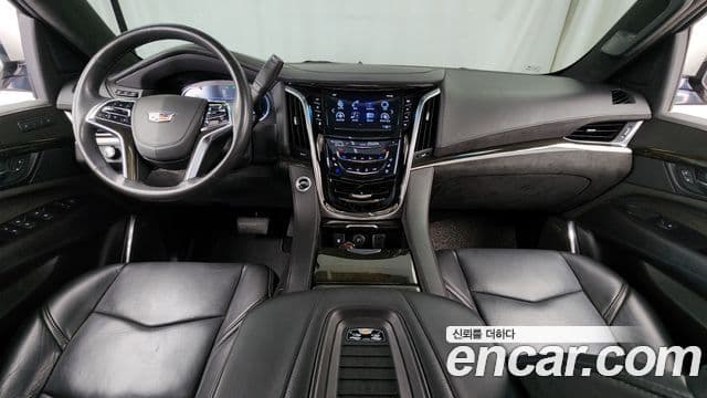 Cadillac Escalade 2019 — Şəkil 7/20