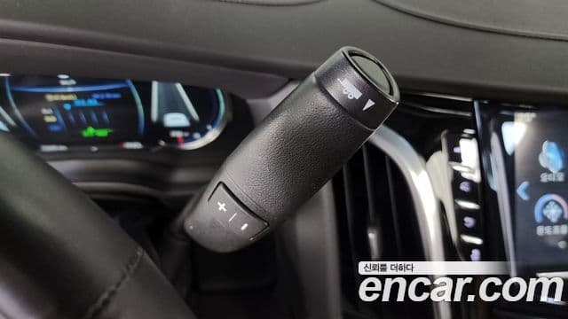 Cadillac Escalade 2019 — Şəkil 9/20