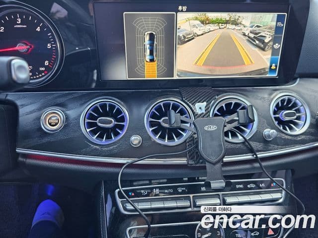 Mercedes-Benz E-Class 2018 — Şəkil 8/15