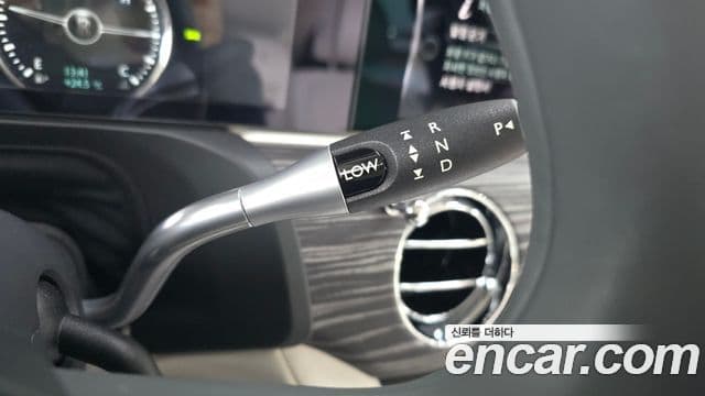 Rolls-Royce Ghost 2020 — ფოტო 9/20