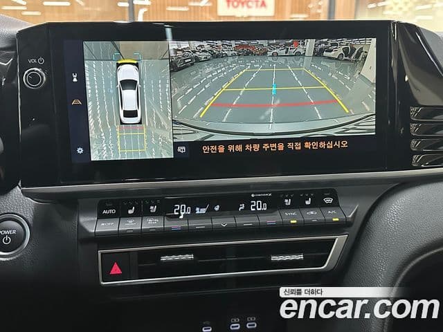 Toyota Camry 2025 — ფოტო 20/20