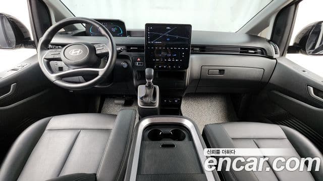 Hyundai Staria 2025 — Şəkil 7/20