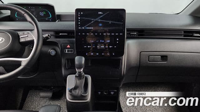 Hyundai Staria 2025 — Şəkil 14/20