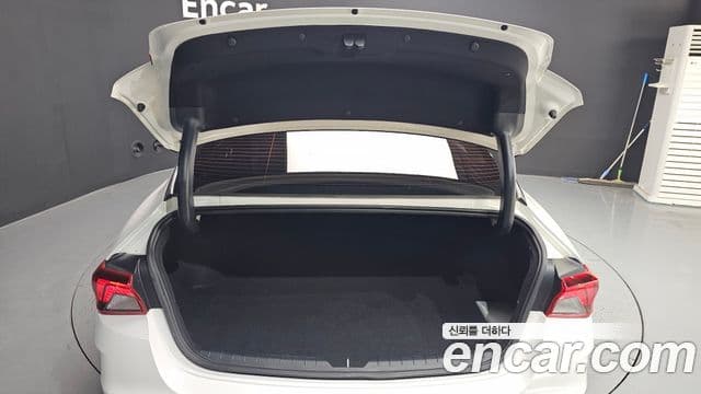 Kia K5 2023 — Şəkil 20/20