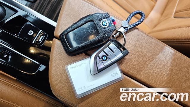 BMW 5 Series 2021 — ფოტო 18/20