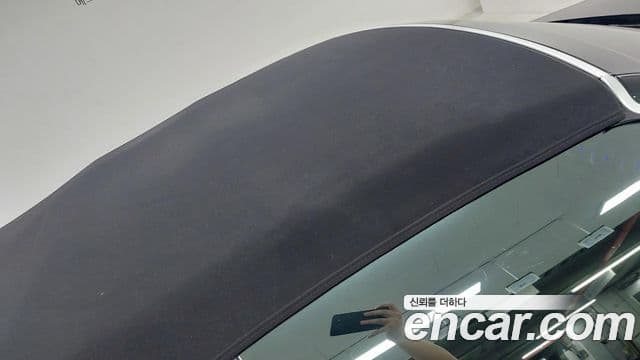 Mercedes-Benz E-Class 2022 — Photo 10/20