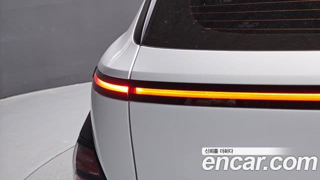 Hyundai Kona Hybrid 2024 — Şəkil 29/34