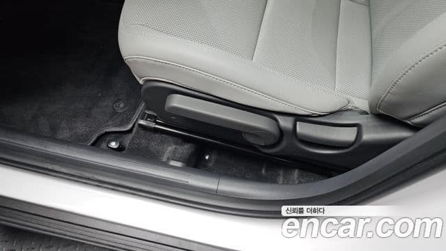 Hyundai Kona Hybrid 2024 — Şəkil 14/34