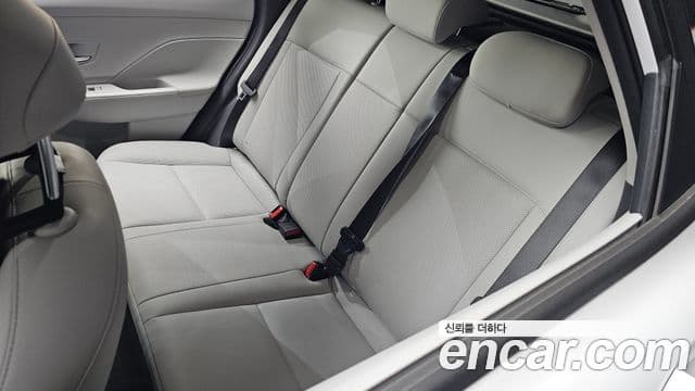 Hyundai Kona Hybrid 2024 — Şəkil 26/34