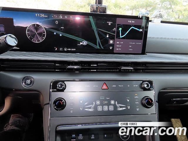 Genesis GV80 Coupe 2025 — ფოტო 13/19