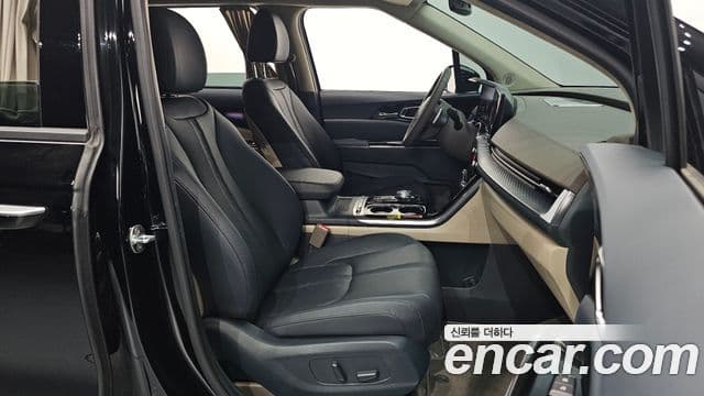 Kia Carnival 2022 — Şəkil 9/20