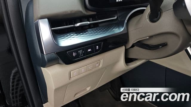 Kia Carnival 2022 — Şəkil 16/20