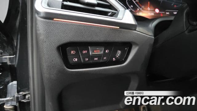 BMW 3 Series 2022 — Şəkil 13/20