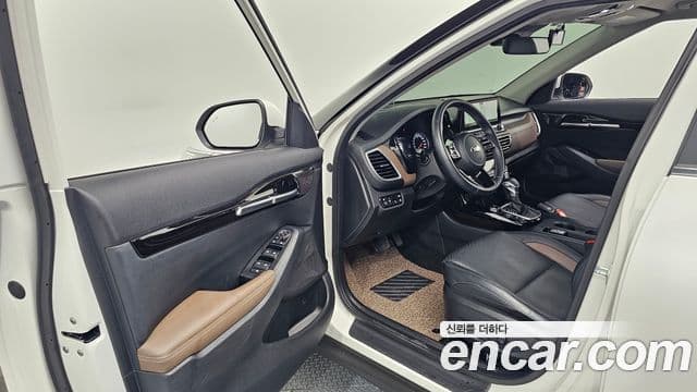 Kia Seltos 2021 — ფოტო 10/20