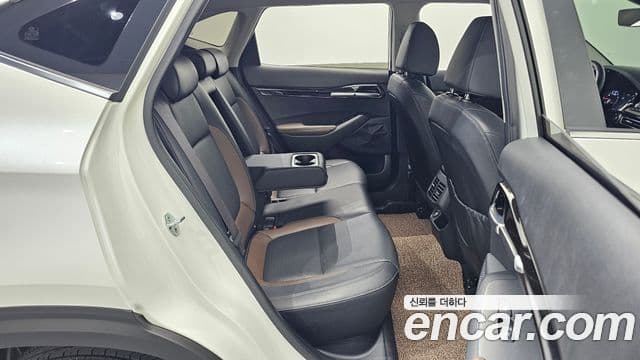 Kia Seltos 2021 — ფოტო 12/20