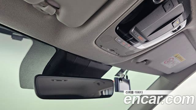 Kia Seltos 2021 — ფოტო 18/20