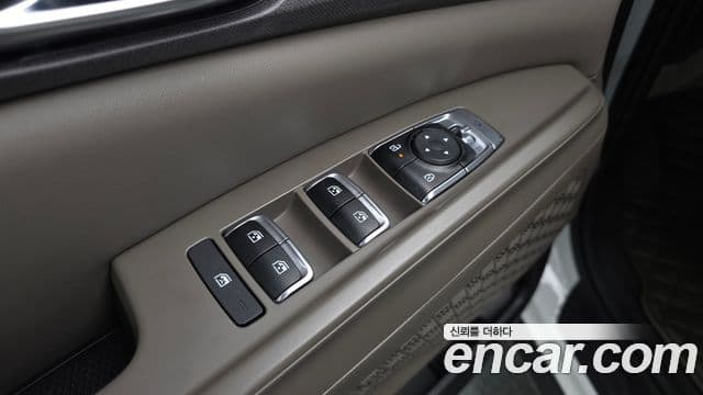 Kia Carnival 2024 — Photo 22/34