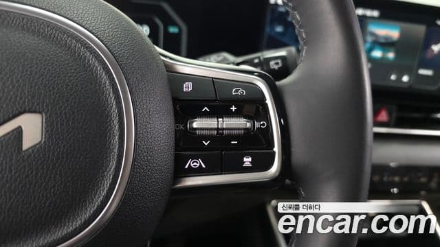 Kia Carnival 2024 — Photo 14/34