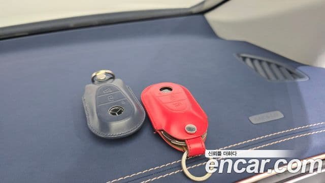 Mercedes-Benz EQE 2023 — Photo 23/32
