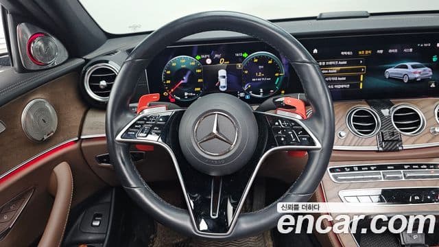 Mercedes-Benz E-Class 2021 — ფოტო 12/36