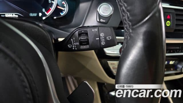 BMW X3 2019 — ფოტო 15/33