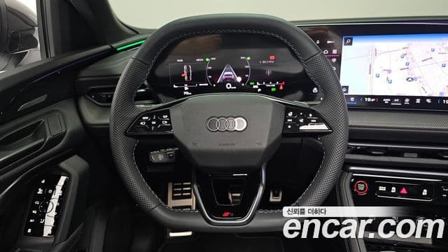 Audi Q5 2025 — Фото 13/20