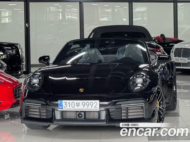 Porsche 911 2023 — Photo 3/16