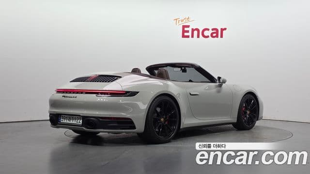 Porsche 911 2023 — ფოტო 2/20