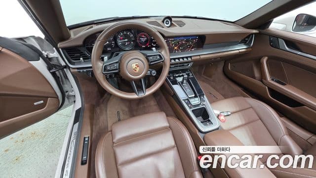 Porsche 911 2023 — ფოტო 7/20