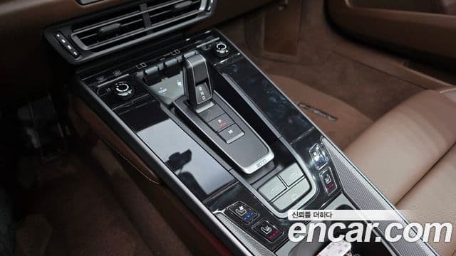 Porsche 911 2023 — ფოტო 9/20