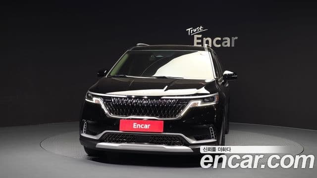 Kia Carnival 2022 — Фото 3/20
