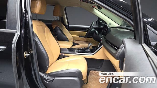 Kia Carnival 2022 — Фото 11/20